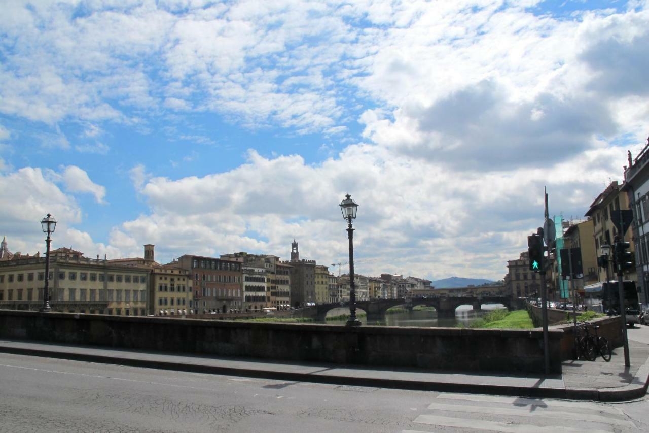 Luxury Central Flat River View Apartment Firenze Bagian luar foto