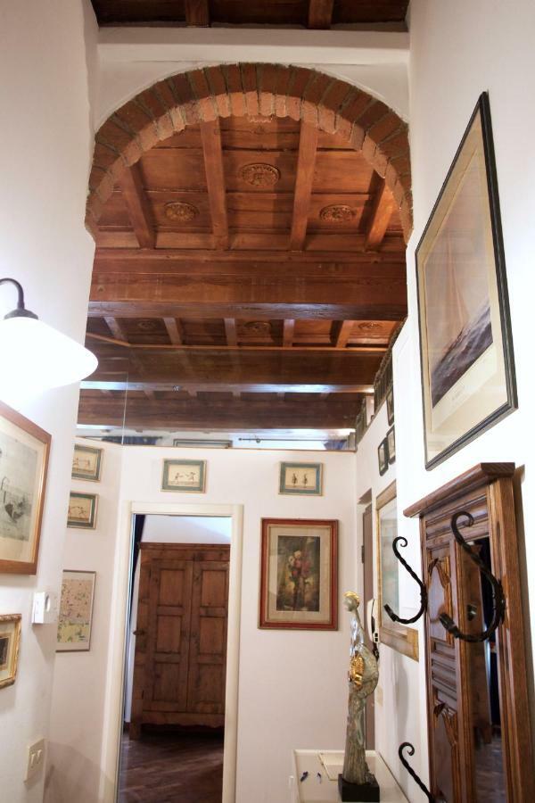 Luxury Central Flat River View Apartment Firenze Bagian luar foto