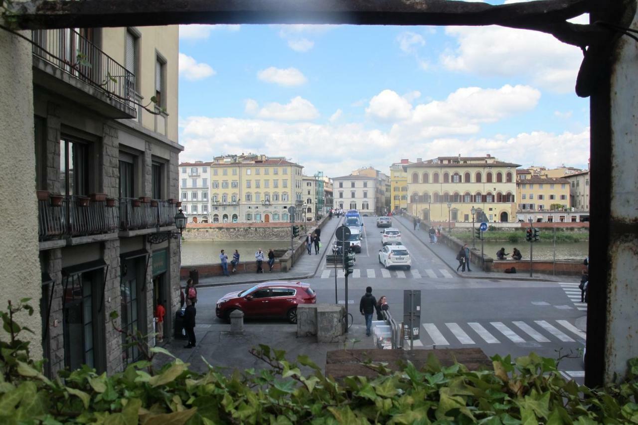 Luxury Central Flat River View Apartment Firenze Bagian luar foto